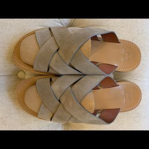 Marc Fisher LTD Roony Sandals Grey Suede Size 10